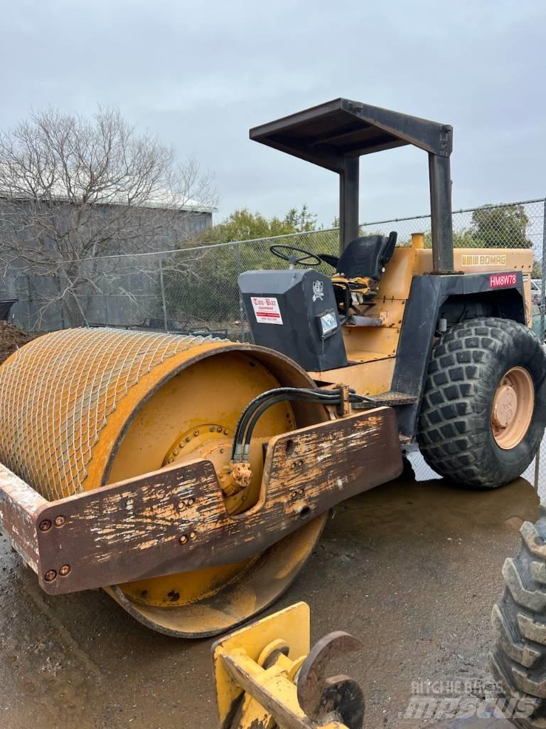 Bomag BW212D-2 Rulli monotamburo