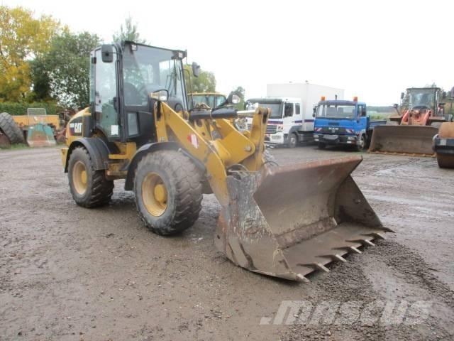 CAT 908 M Pale gommate