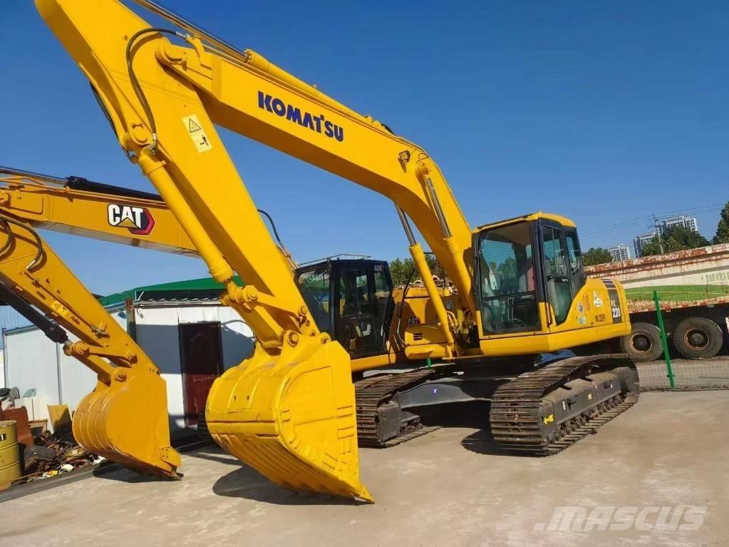 Komatsu PC 220 Escavatori cingolati