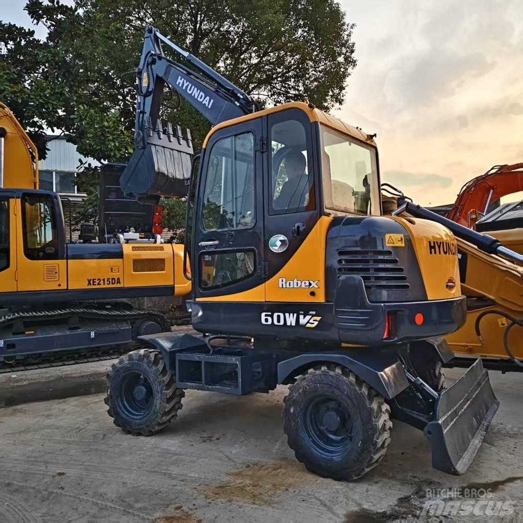 Hyundai 60 W Escavatori gommati