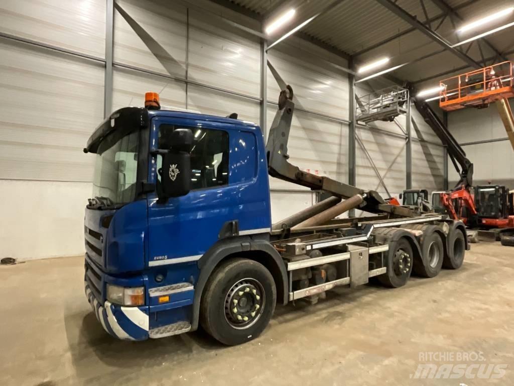 Scania P 360 Camion con gancio di sollevamento