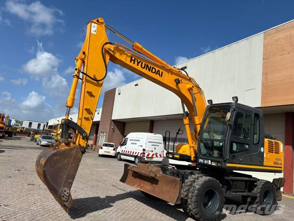 Hyundai 140W-7A Escavatori gommati