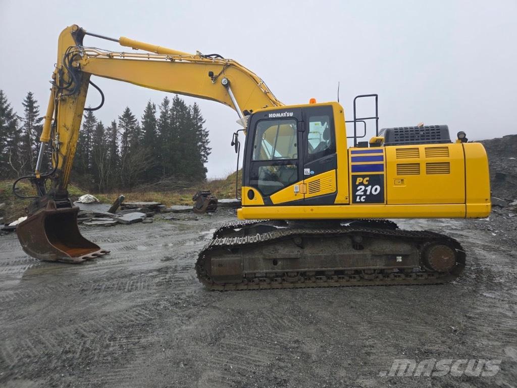 Komatsu PC210LC-11E0 Escavatori cingolati