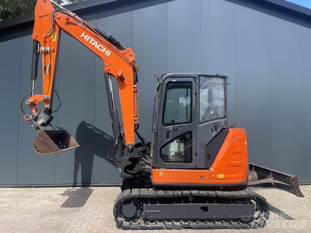Hitachi ZX65 Miniescavatori
