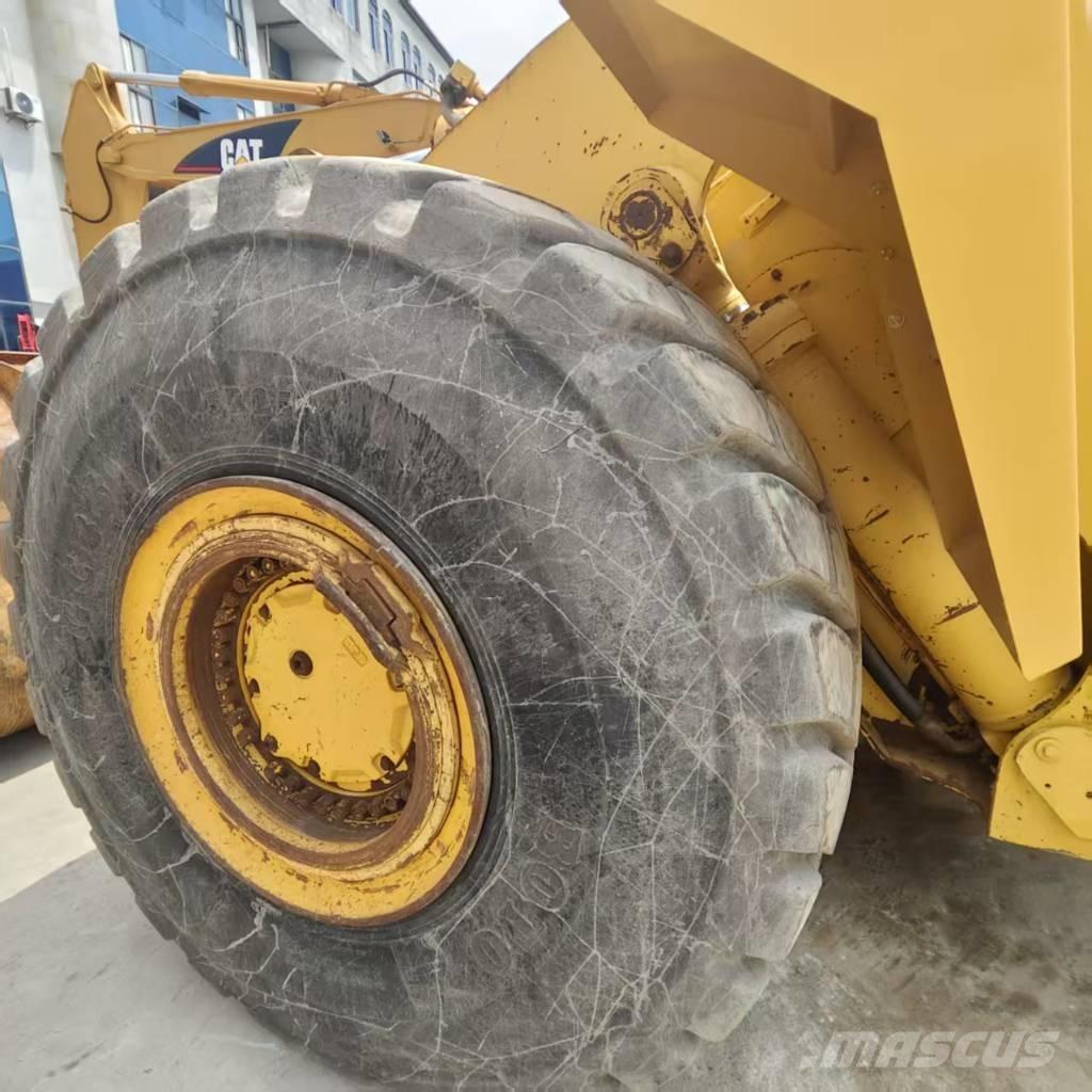 Komatsu WA 500-3 Pale gommate