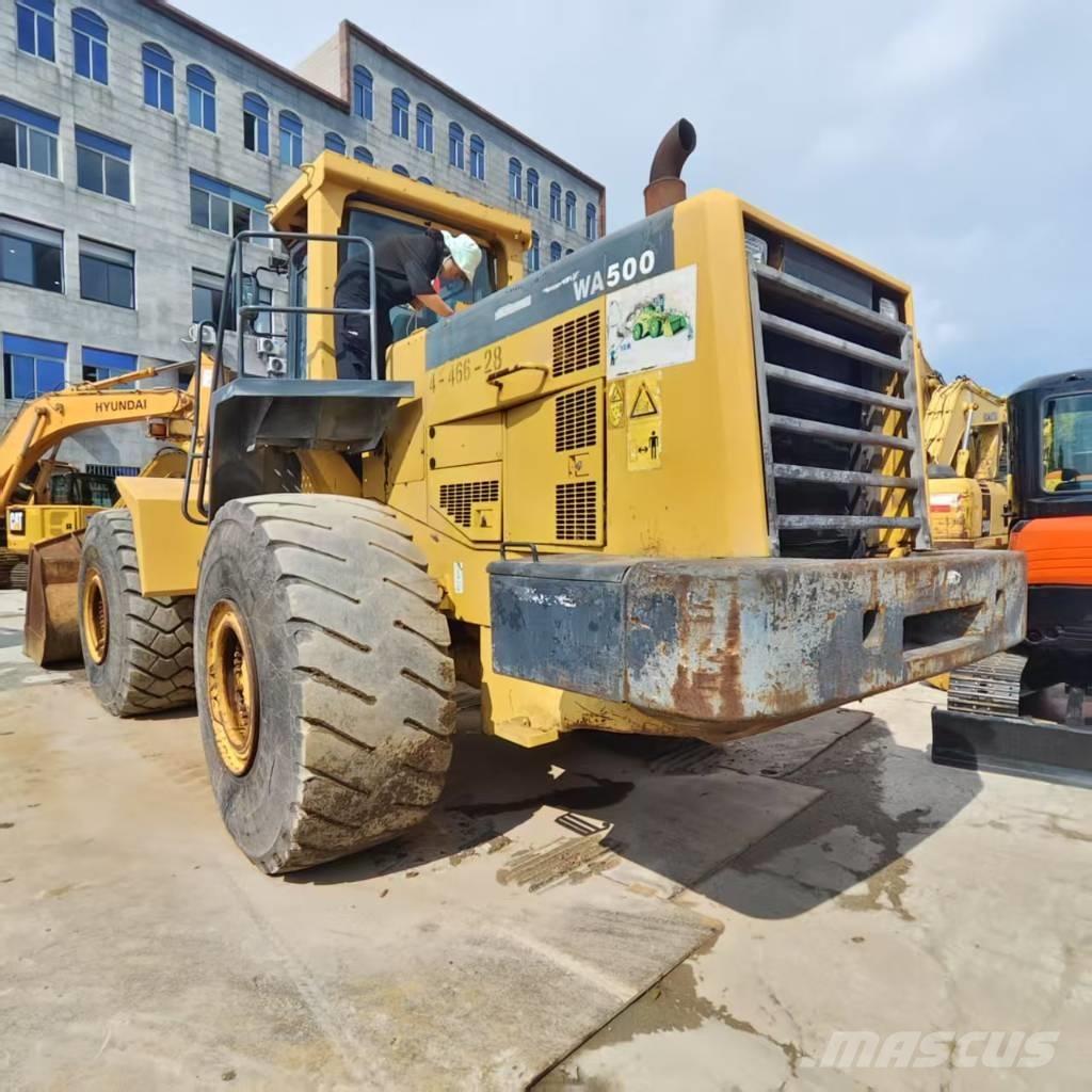 Komatsu WA 500-3 Pale gommate