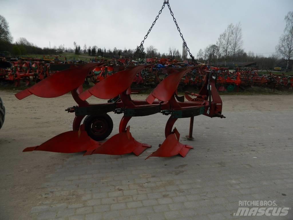 Kverneland 3 Aratri reversibili