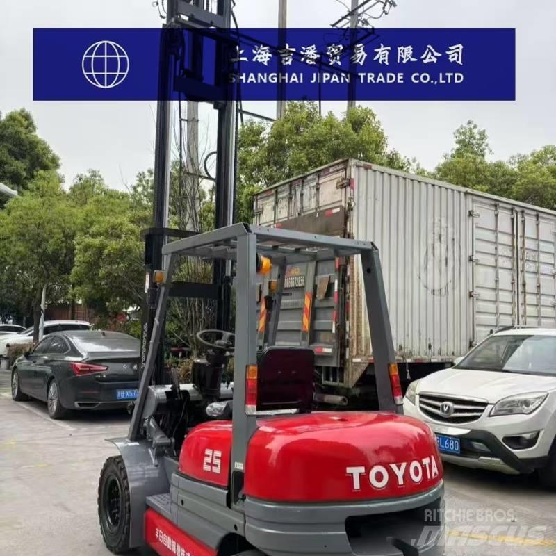Toyota FD 25 Carrelli elevatori diesel
