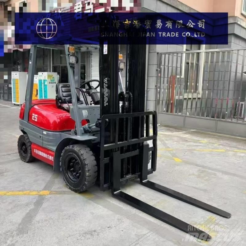 Toyota FD 25 Carrelli elevatori diesel