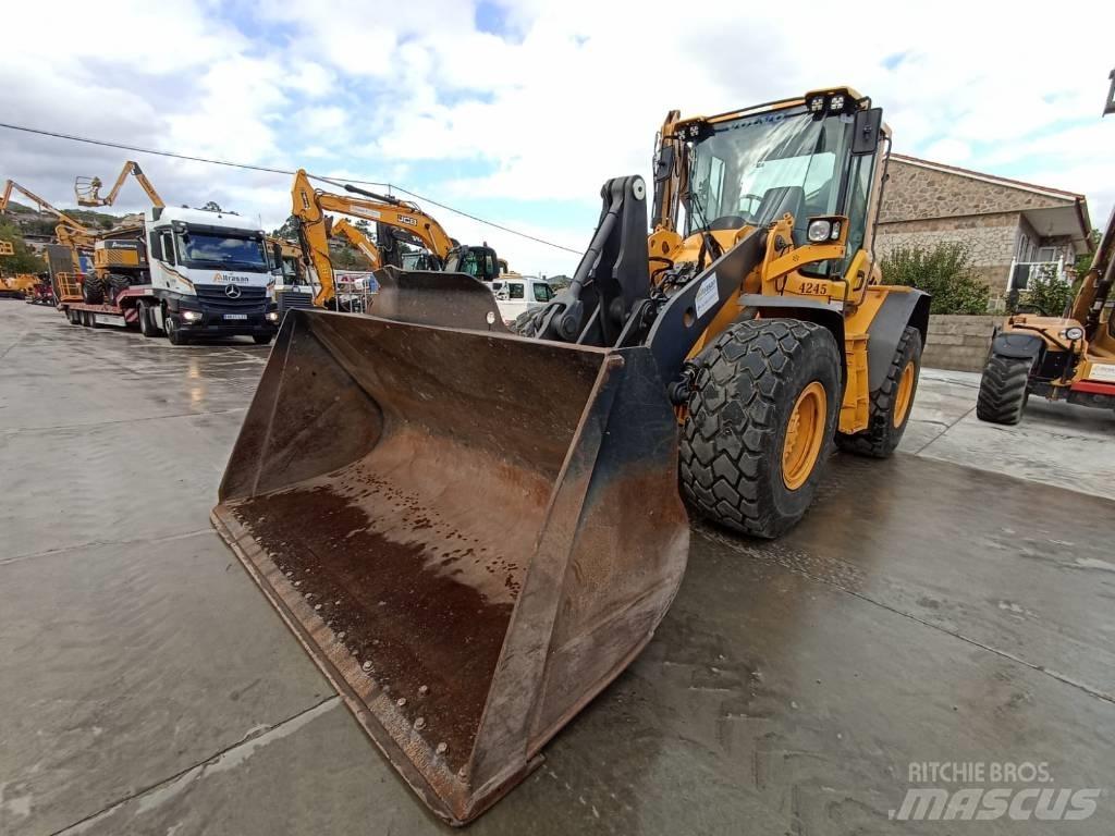 Volvo L 90 F Pale gommate