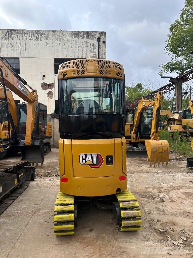 CAT 302 Miniescavatori