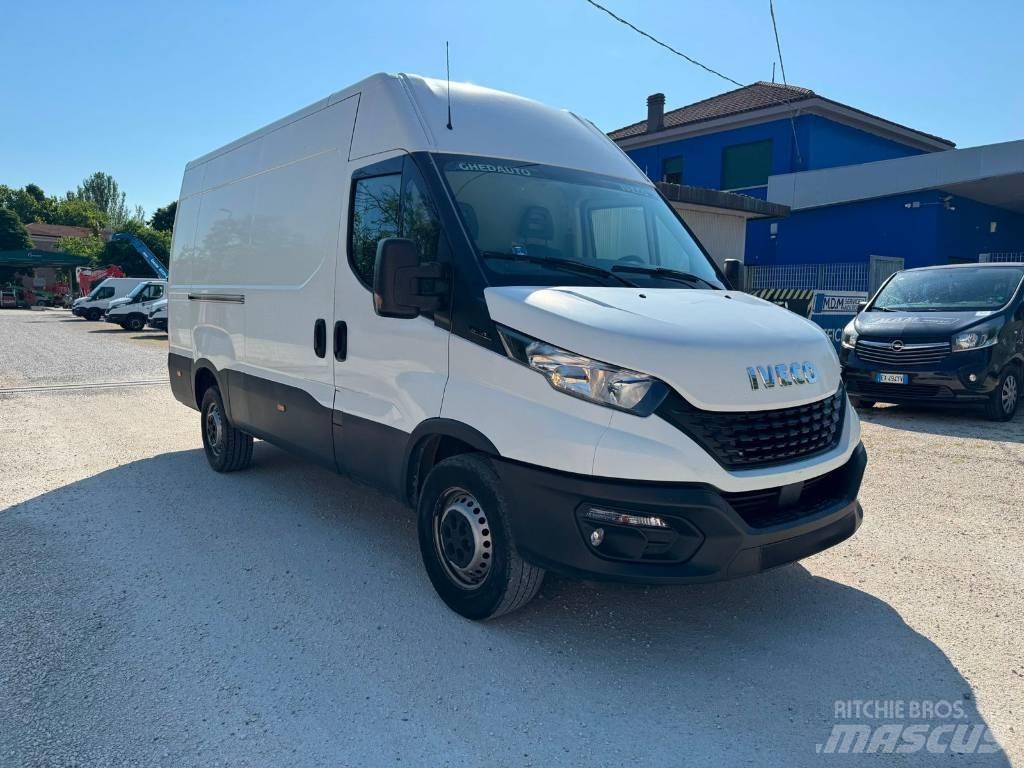 Iveco Daily 35s14 Furgone chiuso