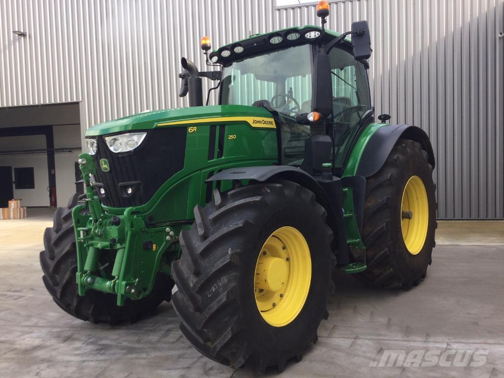John Deere 6R250 Trattori