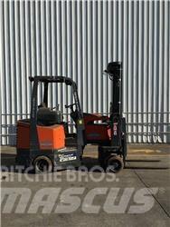 Aisle-Master 20SE Elevatore passaggio stretto
