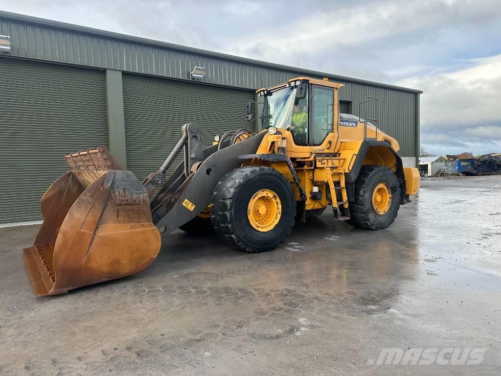 Volvo L180H Pale gommate