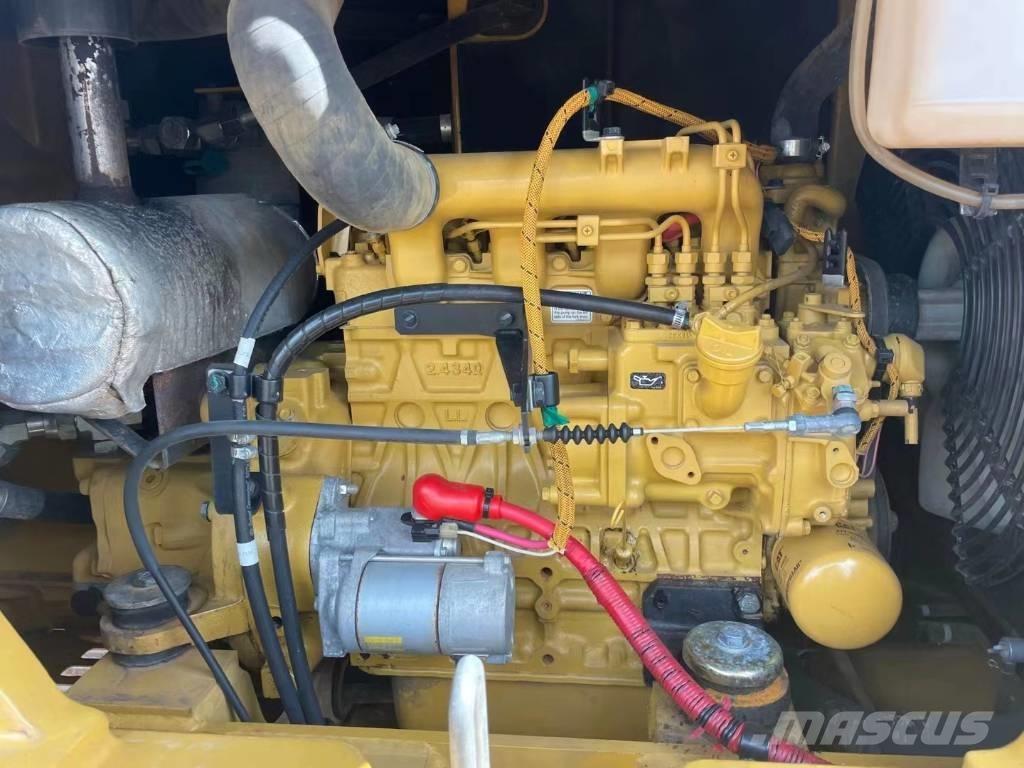 CAT 305.5E2 Miniescavatori