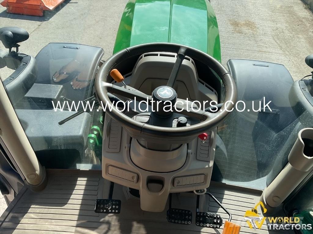John Deere 6215 R Trattori