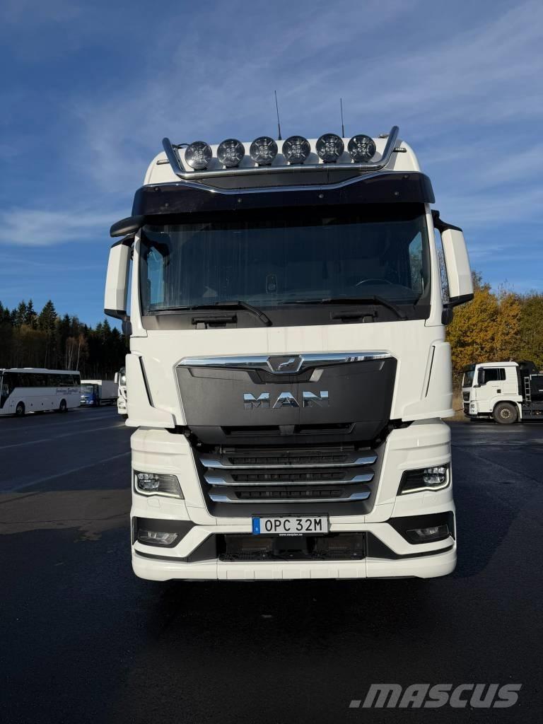 MAN 26.510 6X2-4 Camion cassonati