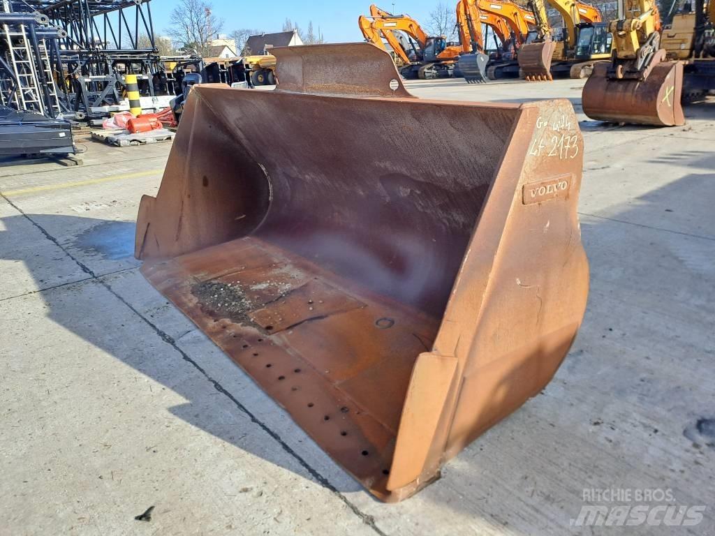 Volvo L 150 H Benne