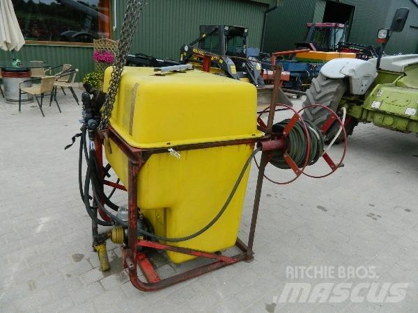  H-610 600 Irroratrici trainate