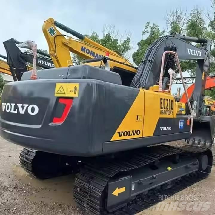 Volvo EC210D Escavatori cingolati