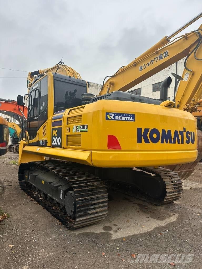 Komatsu PC 200-8 Escavatori cingolati