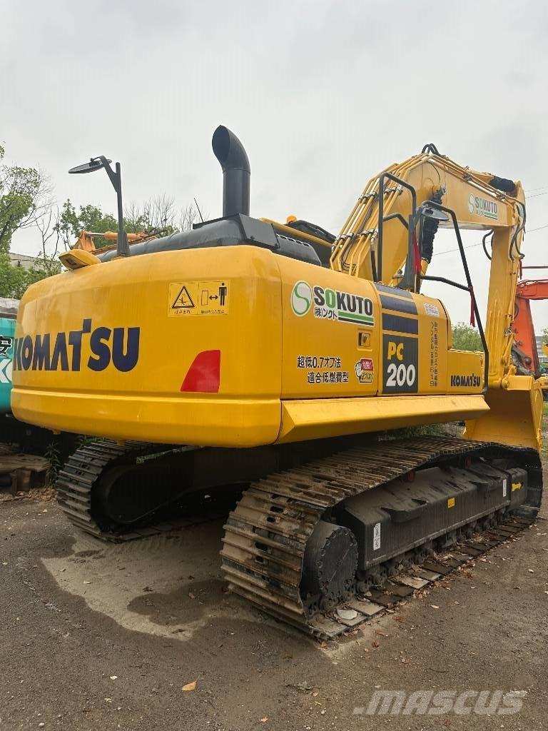 Komatsu PC 200-8 Escavatori cingolati