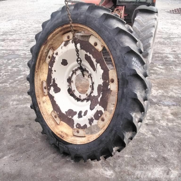 Taurus 9.5R44 Pneumatici, ruote e cerchioni