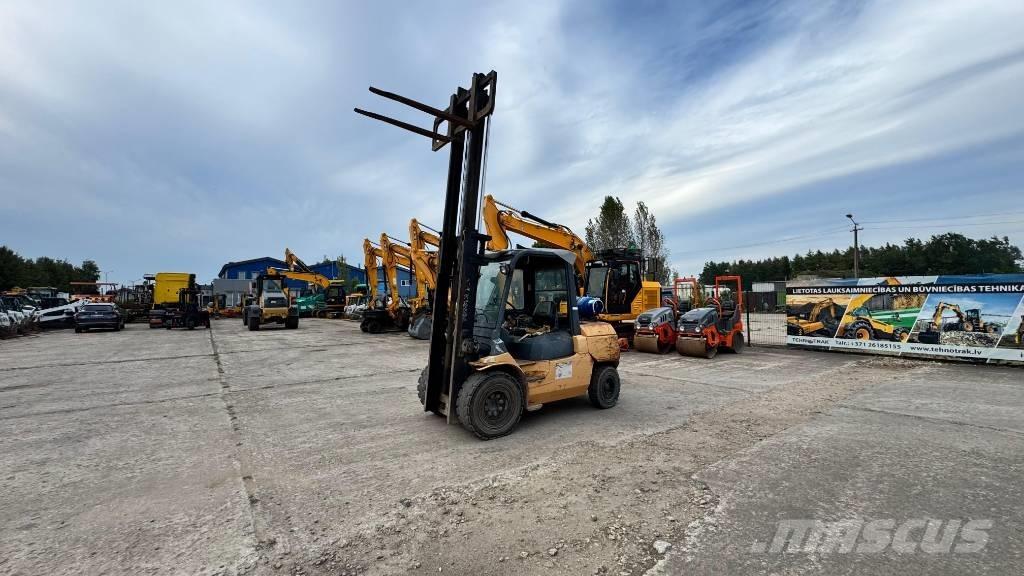 Toyota 02-7 FD 40 Carrelli elevatori GPL