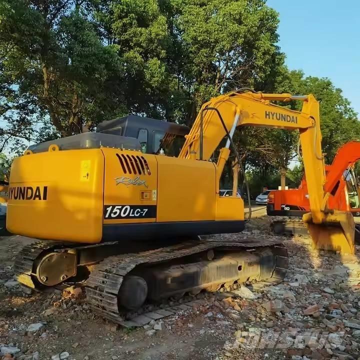 Hyundai 150LC -7 Escavatori cingolati