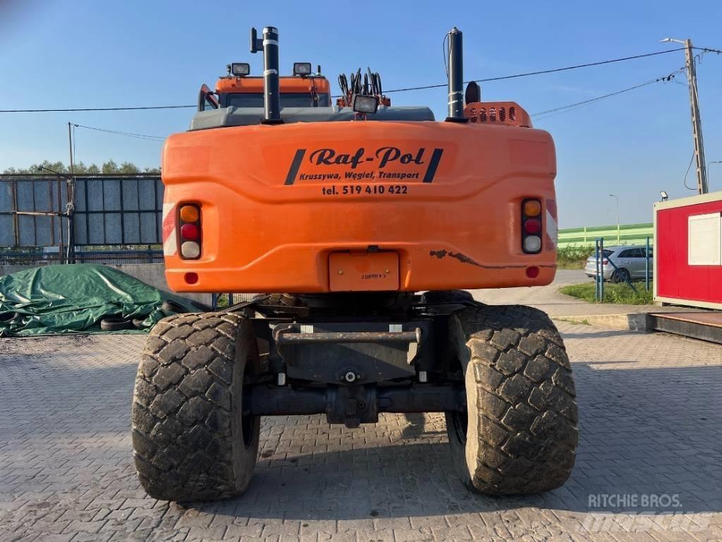 Doosan DX 160 W-3 Escavatori gommati