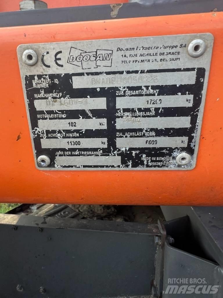Doosan DX 160 W-3 Escavatori gommati