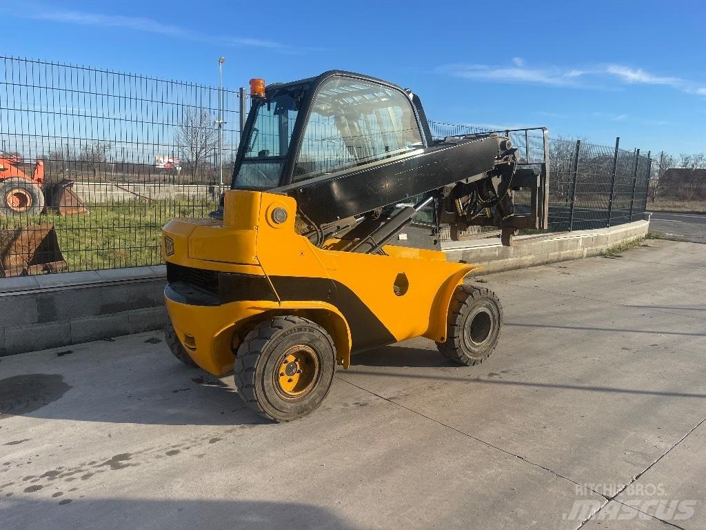 JCB TLT 30 D 4x4 Sollevatori telescopici