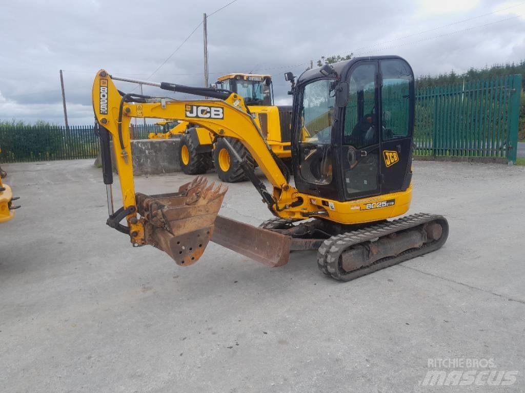 JCB 8025 Miniescavatori