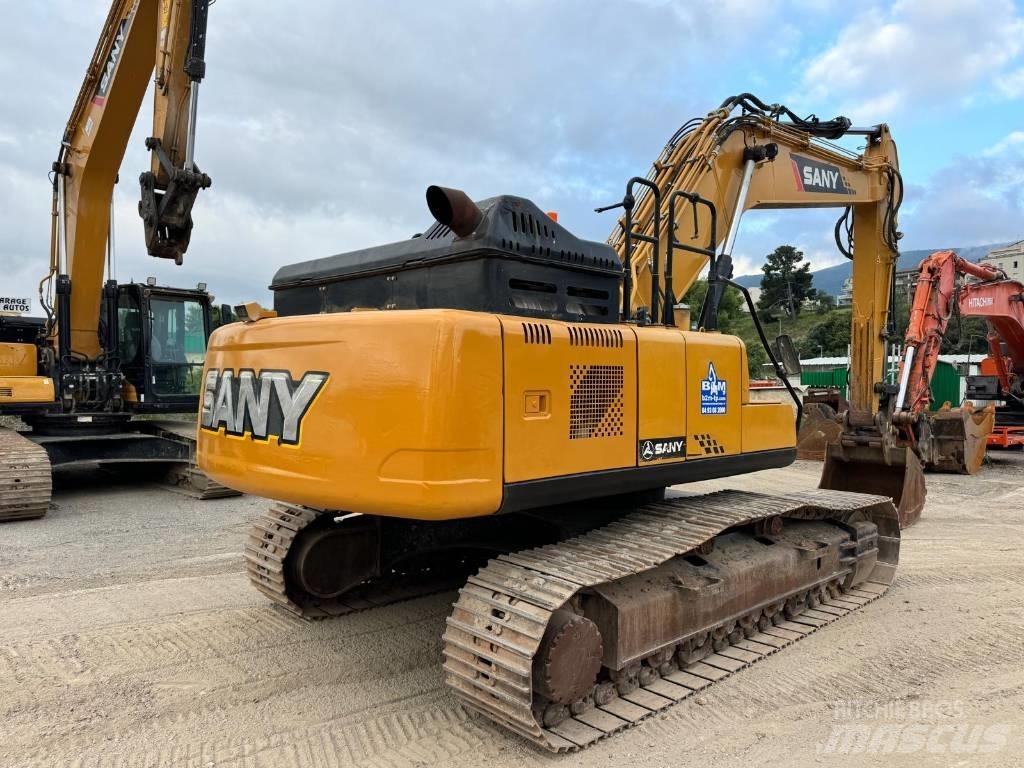 Sany SY215C Escavatori cingolati