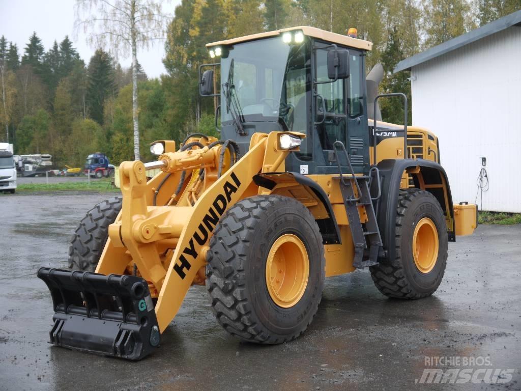 Hyundai HL 757-9A Pale gommate