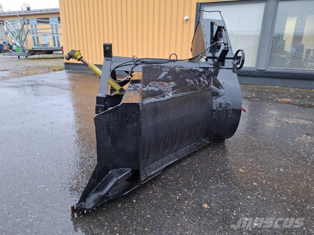 Leppä 260 Spazzaneve