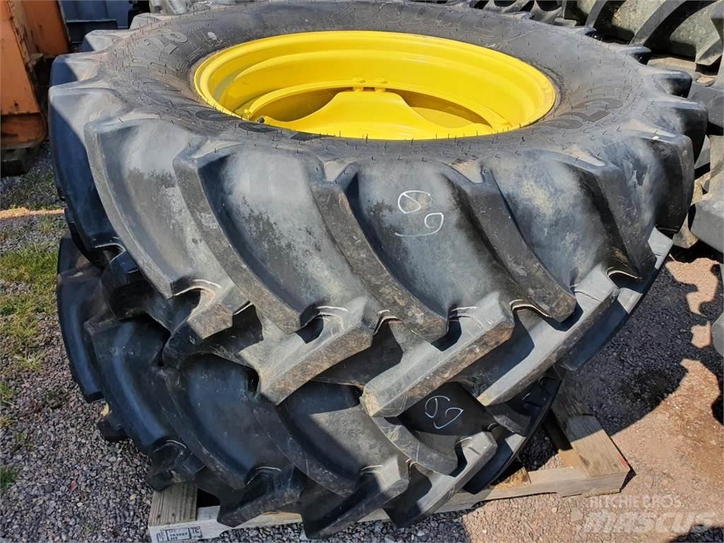 Mitas 420/70R28 x2 Pneumatici, ruote e cerchioni