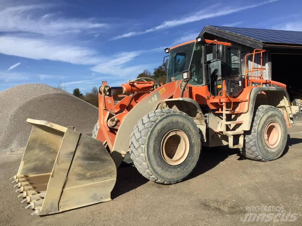 Doosan DL 420 Pale gommate