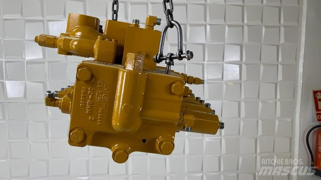 CAT 330 D Main Valve Componenti idrauliche