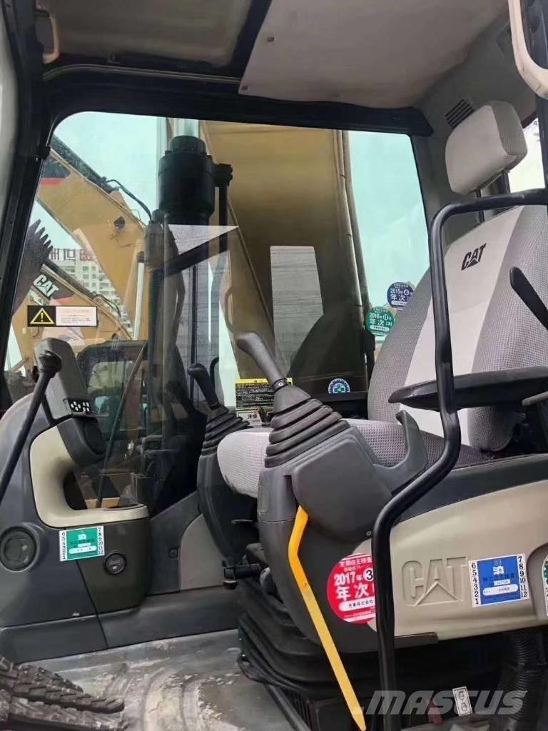 CAT 323 D Escavatori cingolati