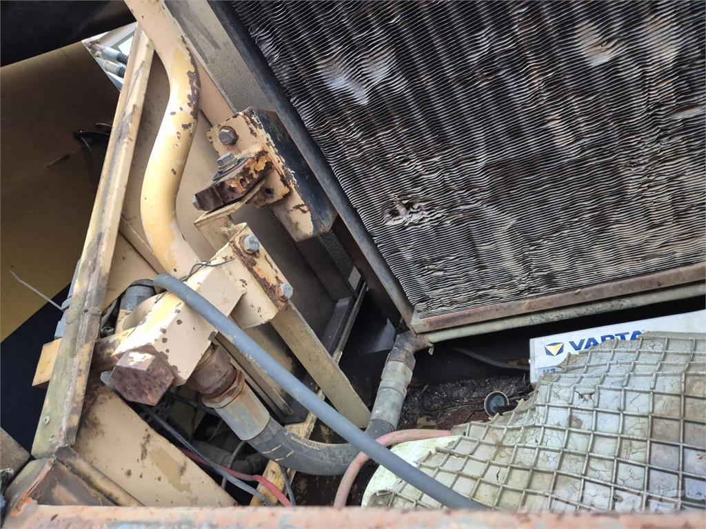 Komatsu PC180LC-3 Escavatori cingolati