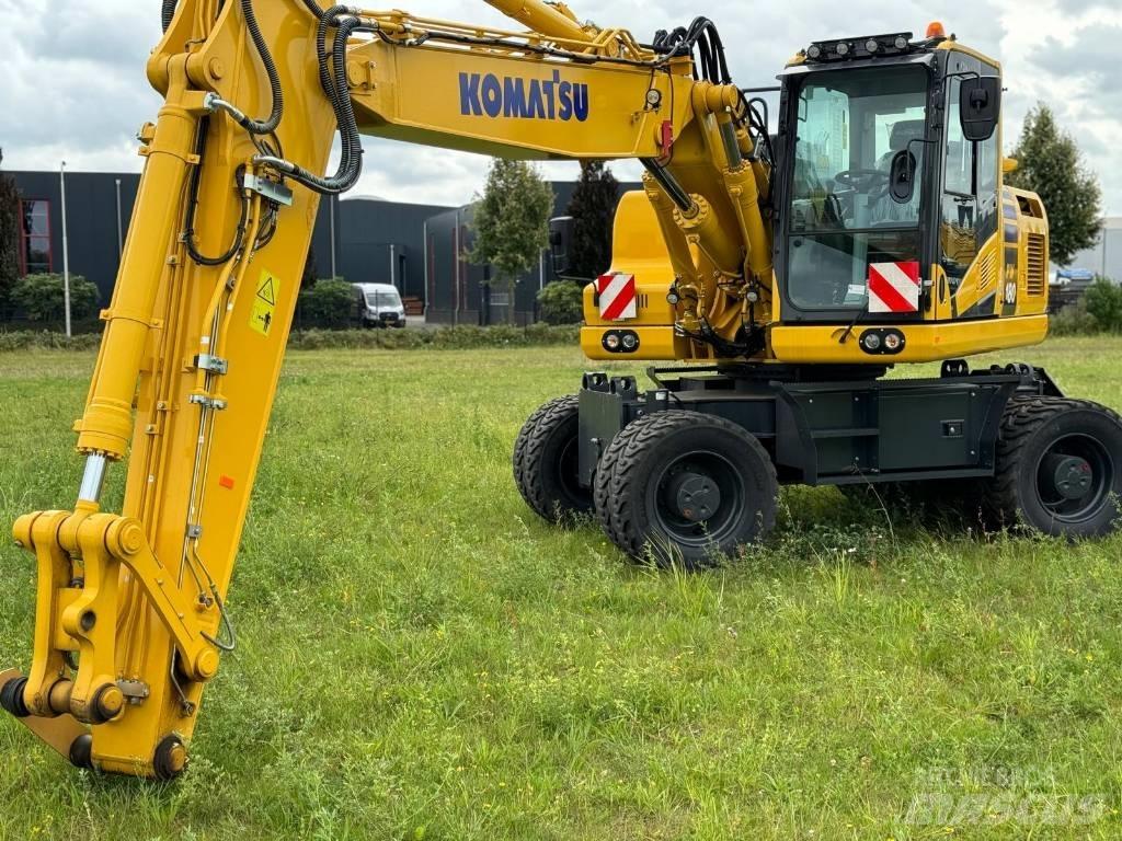Komatsu PW180-11E0 Escavatori gommati