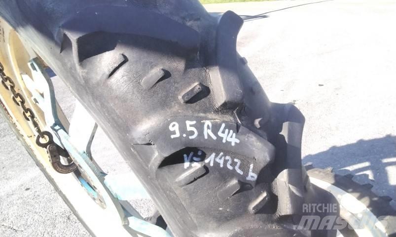 BKT 9.5R44 Pneumatici, ruote e cerchioni
