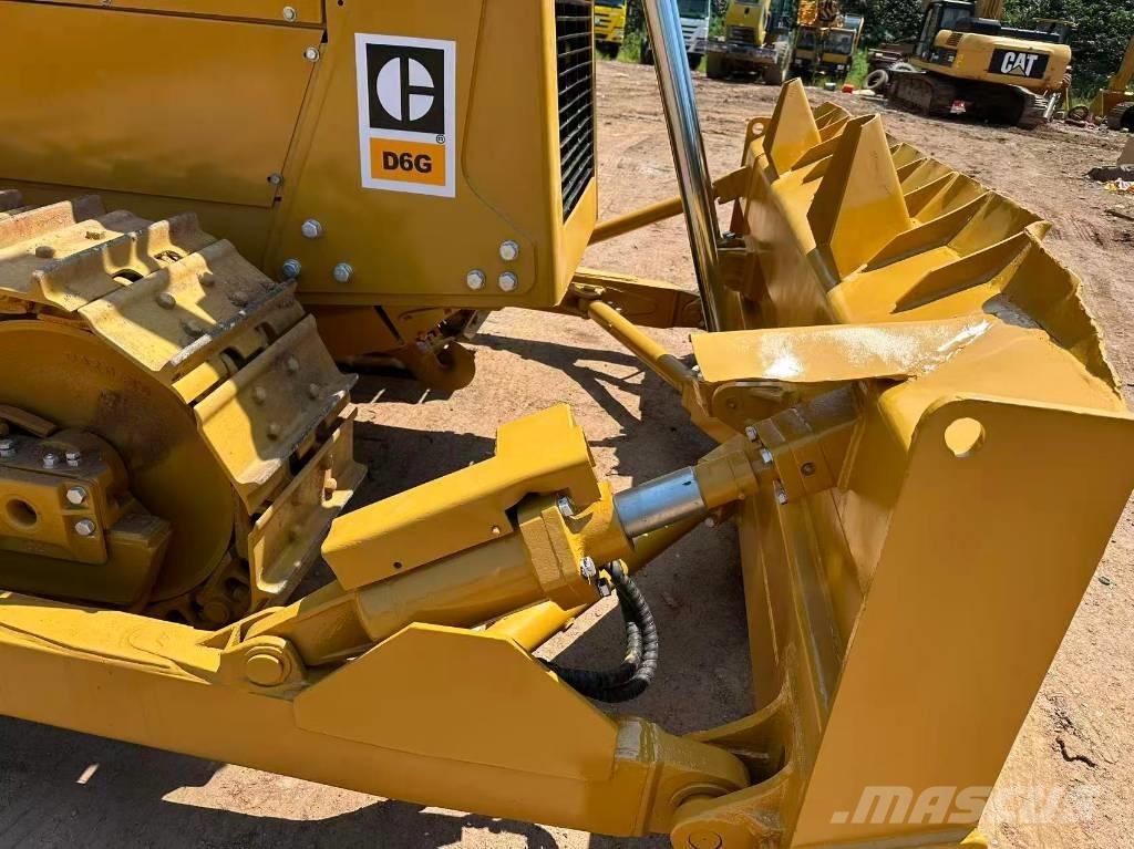 CAT D 6 G Dozer cingolati