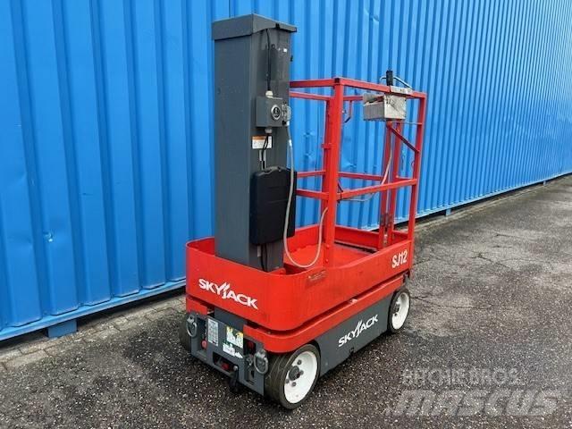 SkyJack SJ 12 Piattaforme a pantografo