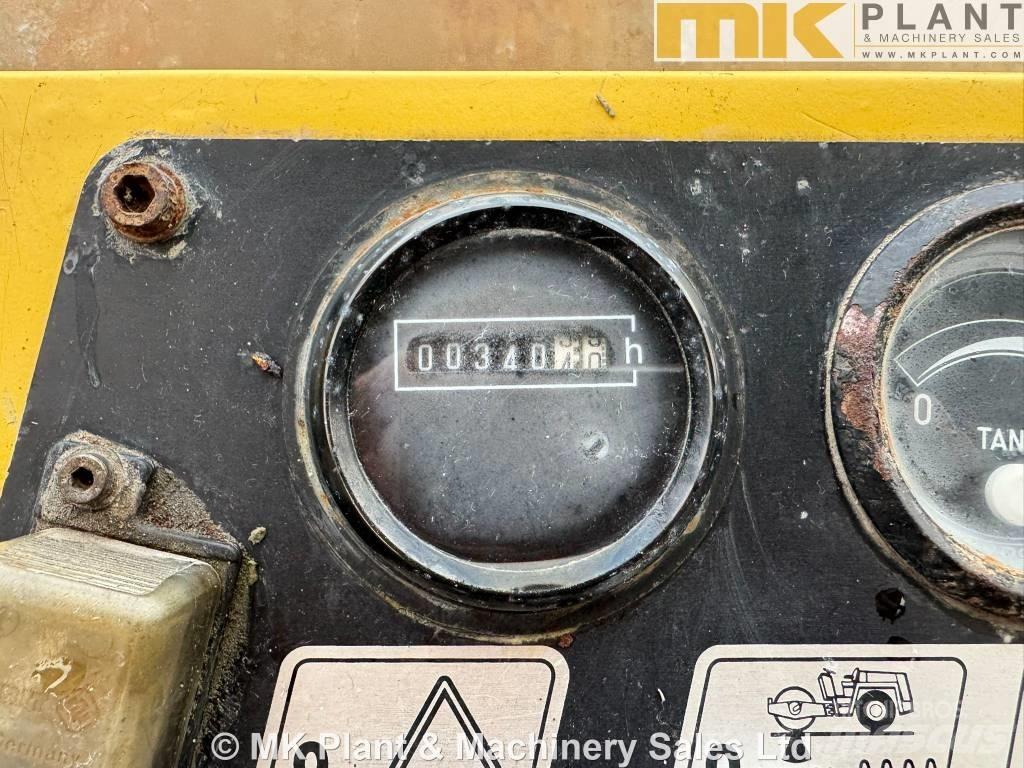 Bomag BW 213 D-2 Rulli monotamburo