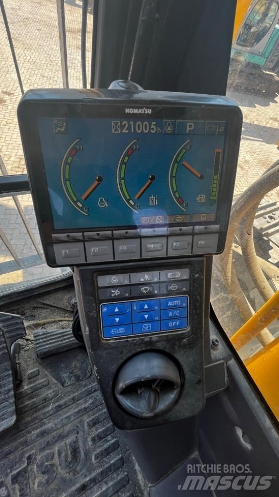 Komatsu PC850-8 R1 Escavatori cingolati