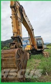 Hyundai Robex 300 LC Escavatori cingolati