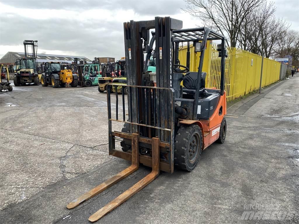 Doosan D25S-5 Carrelli elevatori diesel